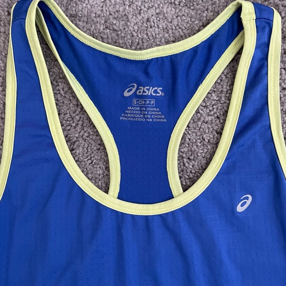 ASICS Workout Top - Picture 3 of 4